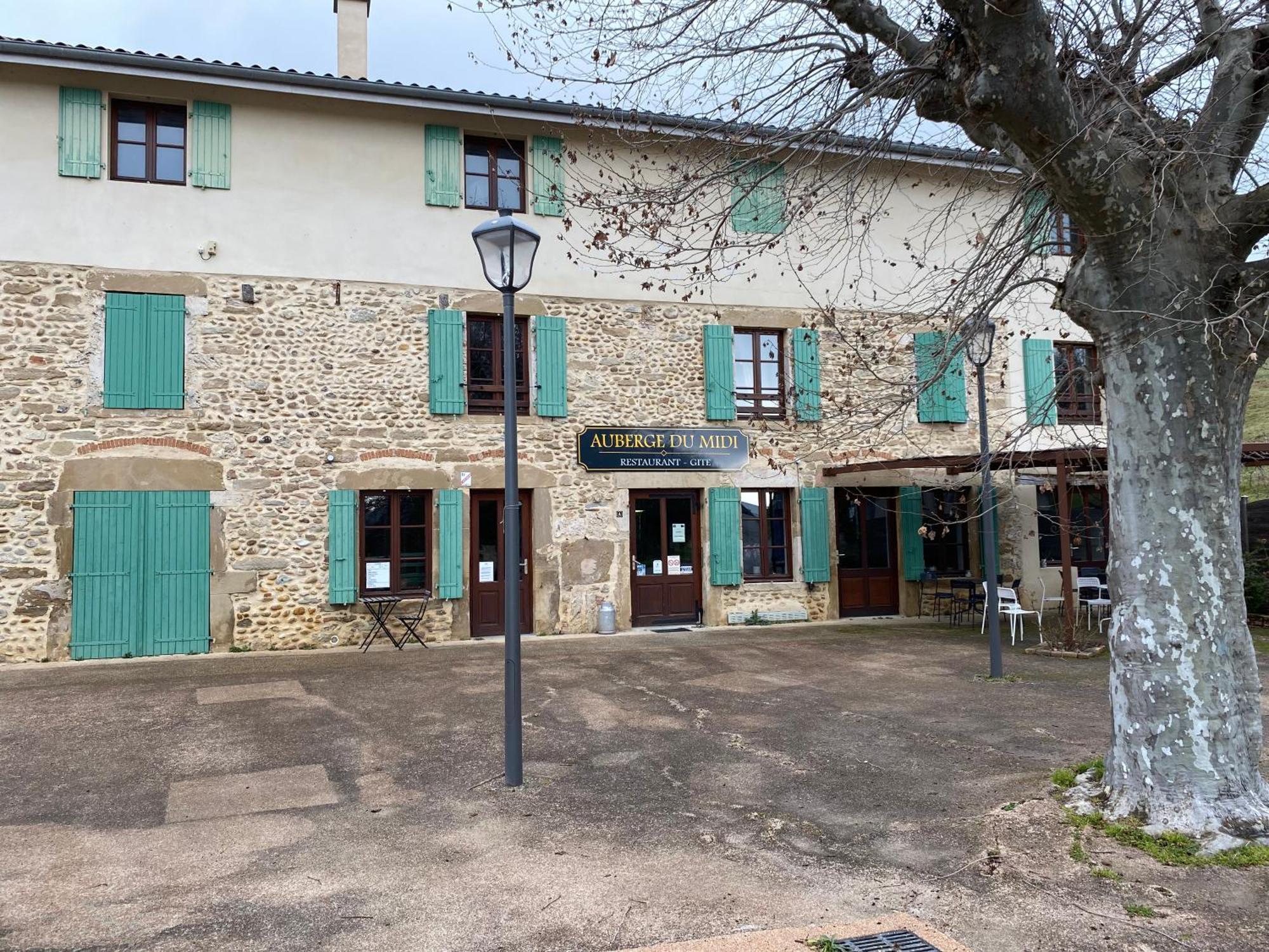 - Du Midi Hotel Saint-Antoine (Isere)